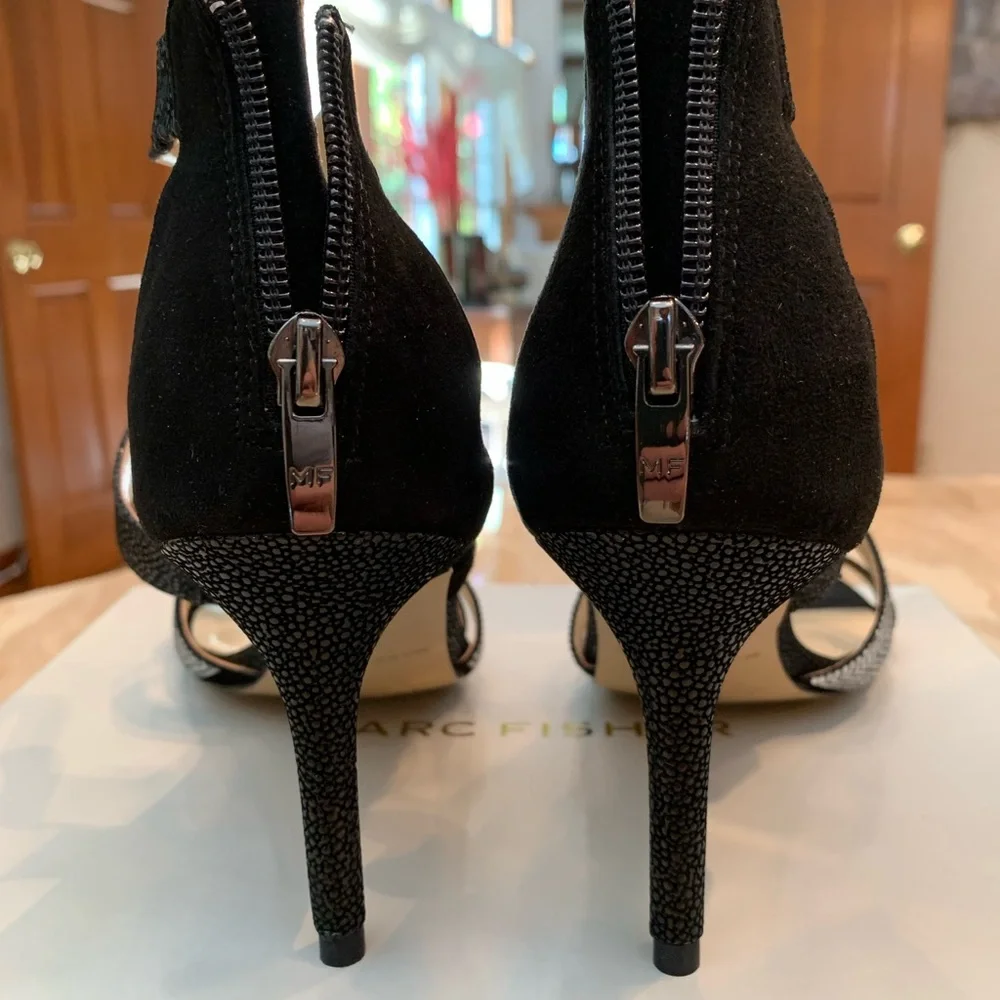 PRICE✂️ Marc Fisher Lexcie - Black Multi Suede - Picture 4 of 8